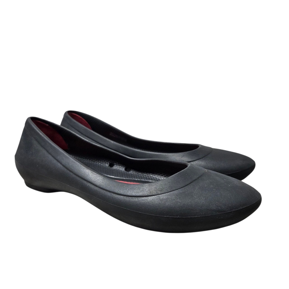 CROCS Women's Lina Iconic Flat Size 7 Pointed Black Rubber Slip On